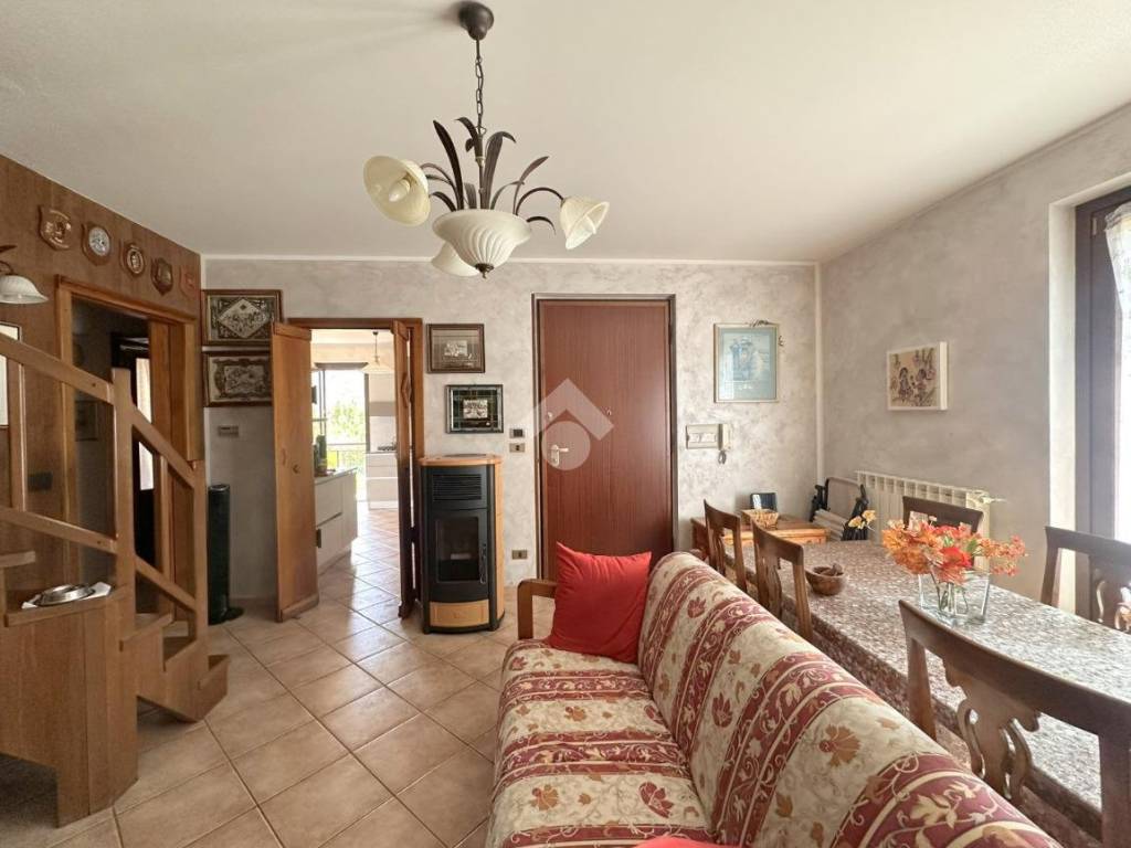Appartamento a Bussoleno in Strada Chianocco - Foto 5