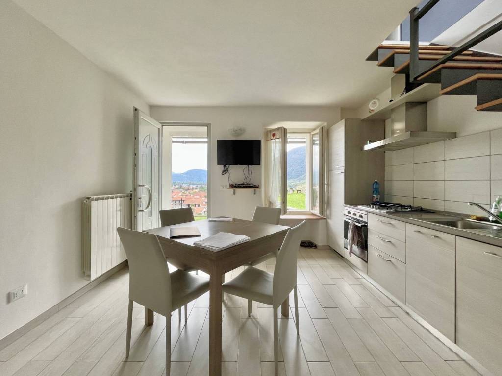 Casa indipendente a Gravellona toce in Via Motto, 9 - Foto 3