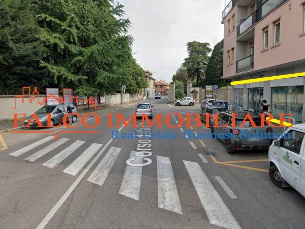 Immobile a Caronno pertusella in Viale 5 Giornate - Foto 2