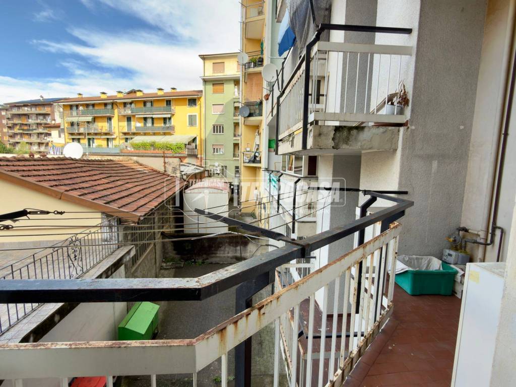 Appartamento a Verbania in Corso Giuseppe Garibaldi 19 - Foto 4