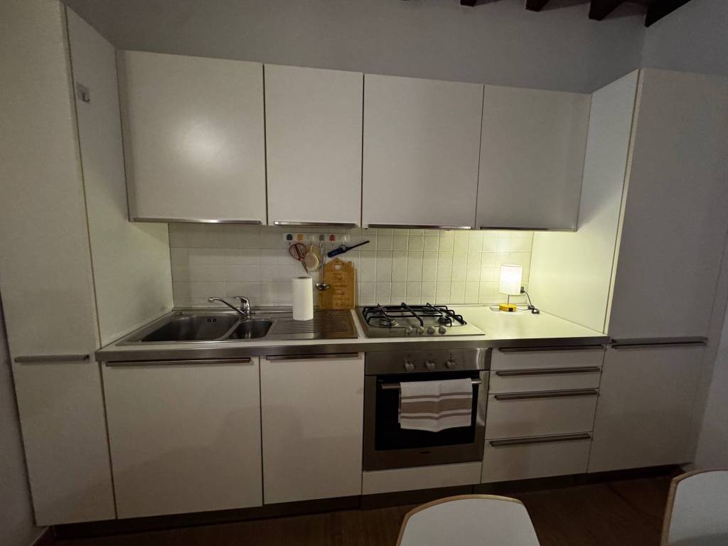 Appartamento a Modena in Via Francesco Selmi, 11 - Foto 2