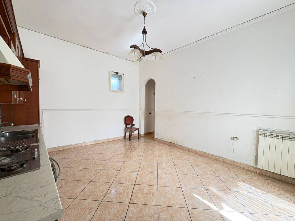 Appartamento a Frattamaggiore in Via Paolo Moccia - Foto 3