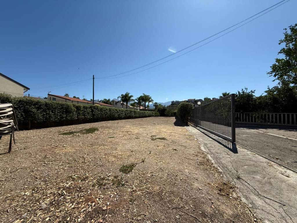 Terreno a Campofelice di roccella in Viale Cefalù, 45 - Foto 5