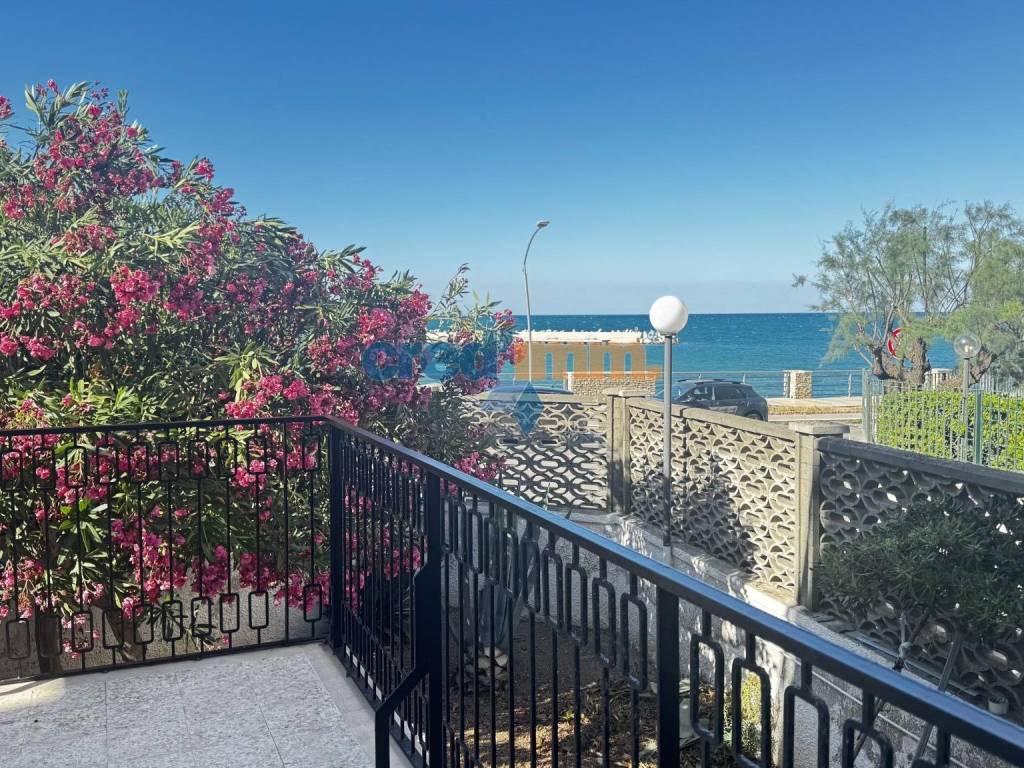 Appartamento a Bisceglie in Via Prussiano, 14 - Foto 2