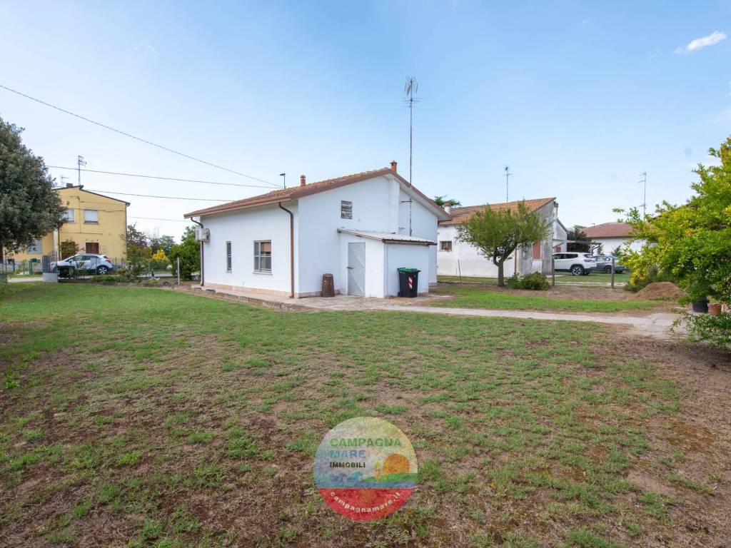 Villa a Codigoro in Località Fronte Secondo Tronco - Foto 5