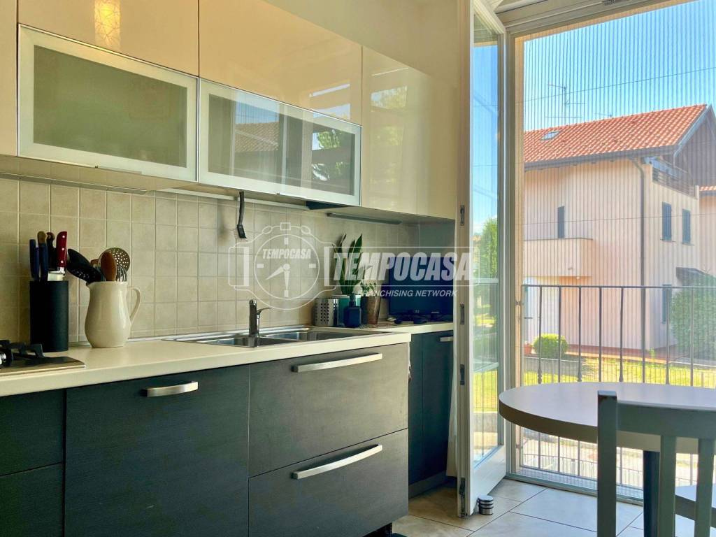 Appartamento a Casatenovo in Via Don Luigi Colombo 7/A - Foto 5
