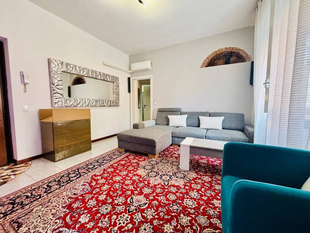 Appartamento a Saronno in Via Alessandro Manzoni, 51 - Foto 4