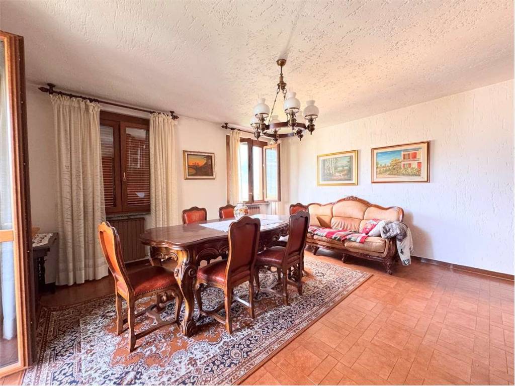 Villa a Darfo boario terme in Via Fucine, 28 - Foto 3