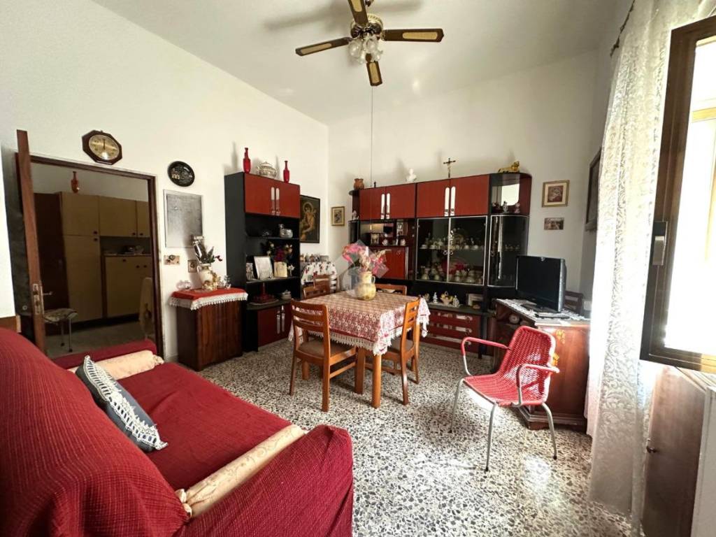 Casa indipendente a Canosa di puglia in Vicolo Gerolamo Savonarola, 50 - Foto 5