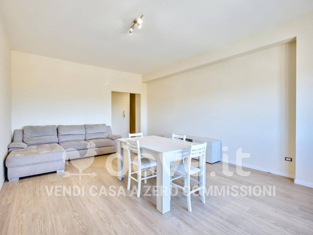 Appartamento a Frosinone in Via Aldo Moro, 74 - Foto 2