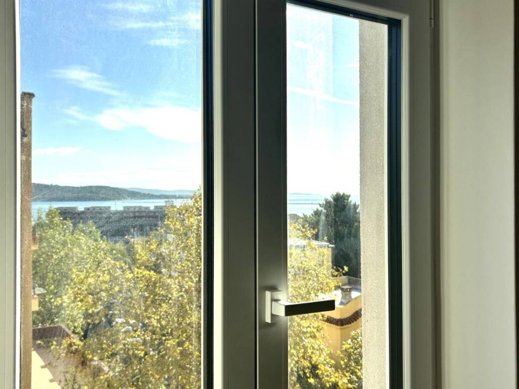Appartamento a Trieste in Via Vittorio Locchi, 12 - Foto 4