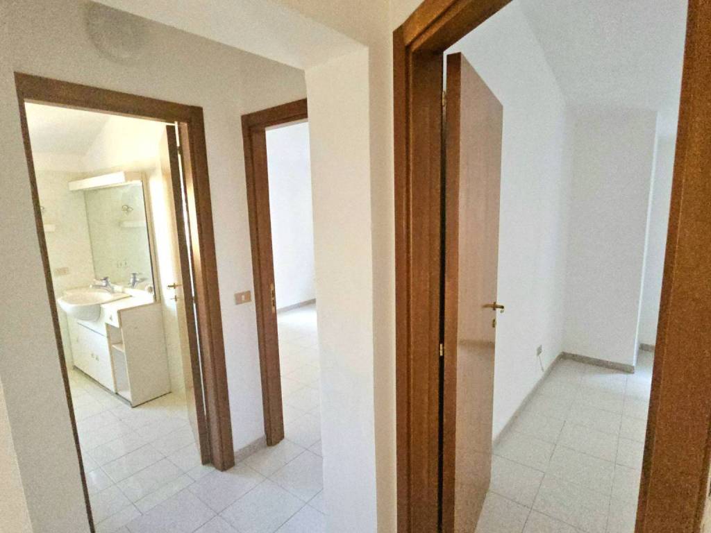 Appartamento a Teramo in VIA CESARE BATTISTI, 20 - Foto 5