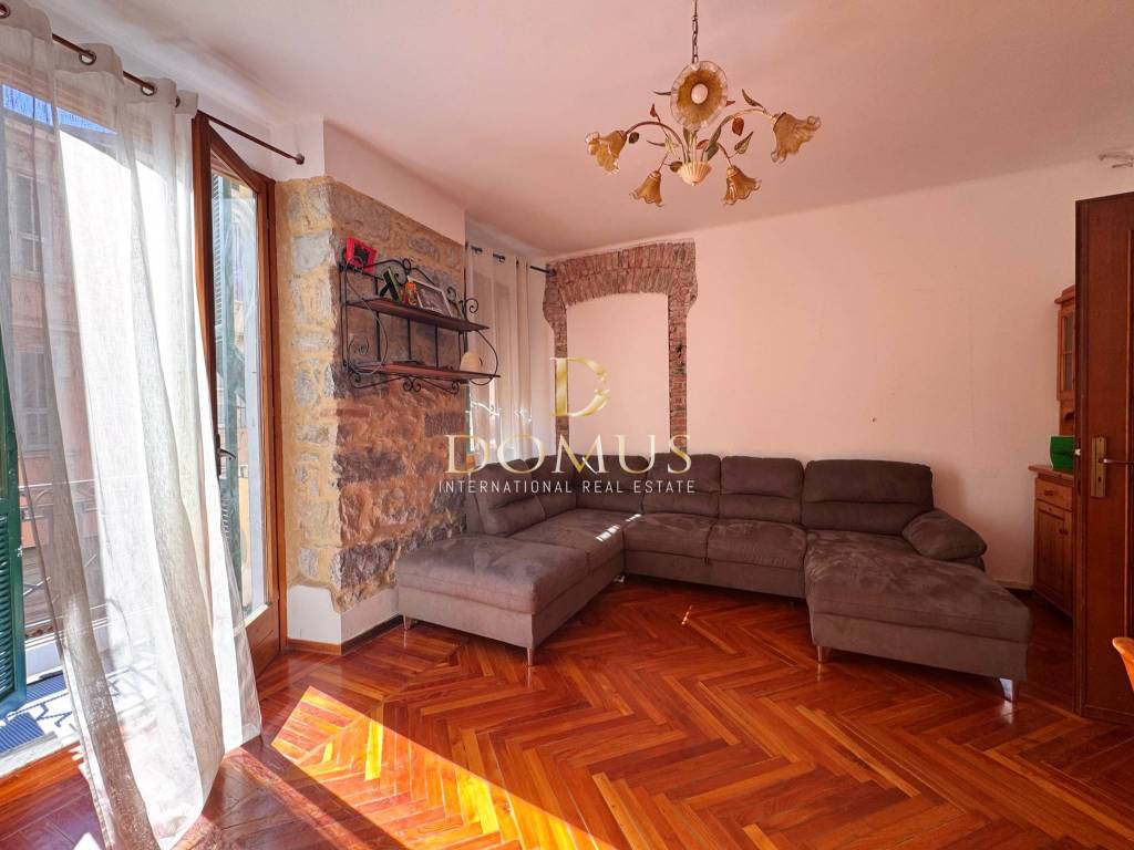 Appartamento a Ventimiglia in Via C. Metella, 1 - Foto 3