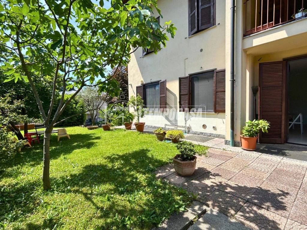 Appartamento a Casatenovo in Via Don Carlo Gnocchi 4 - Foto 2