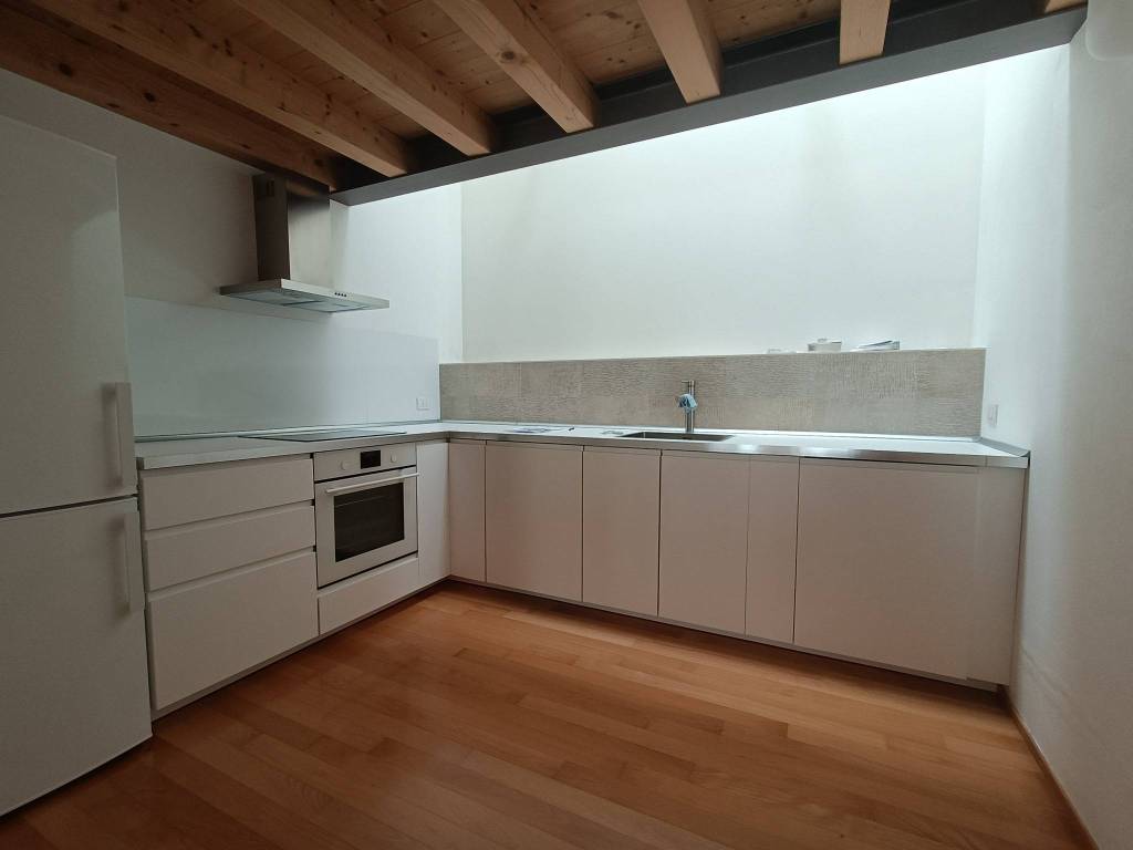 Casa indipendente a Bassano del grappa in Via Beata Giovanna, 63 - Foto 2