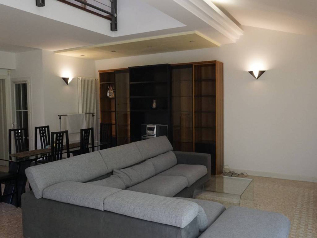 Villa a Selvazzano dentro in Via Caldaro, 11 - Foto 3