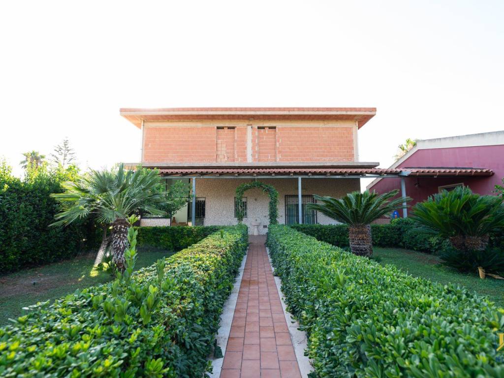 Villa a Comiso in Via Carlo Cattaneo, 1 - Foto 3