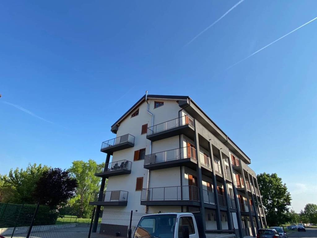 Appartamento a Alessandria in via longo, 44 - Foto 3