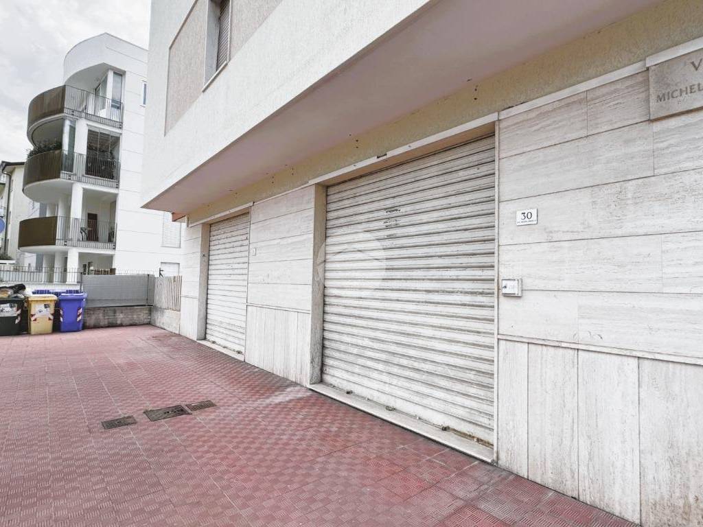 Appartamento a Grottammare in Via Carlo Crivelli, 17 - Foto 2