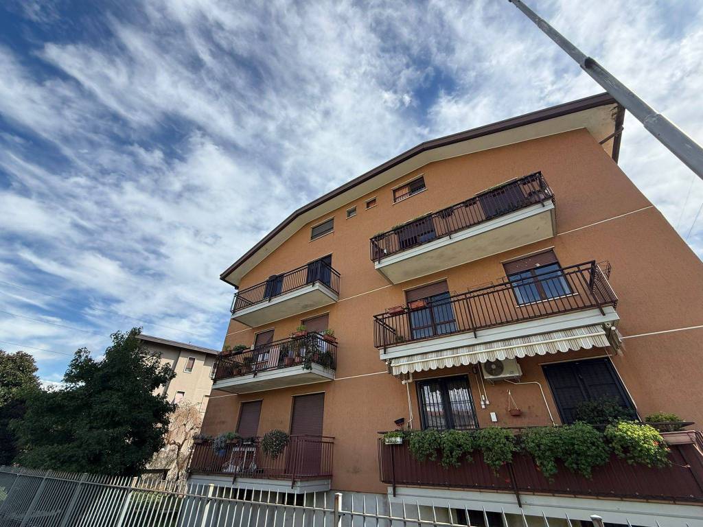 Appartamento a Novedrate in Via Monte Resegone, 16 - Foto 2