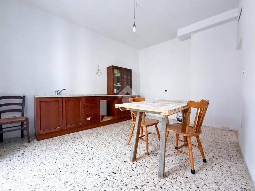 Palazzo / stabile a San salvo in VICO IX SAVOIA, 23 - Foto 2