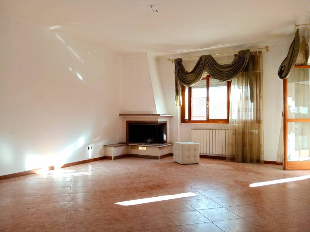 Appartamento a Segni in Via delle Mele - Foto 4