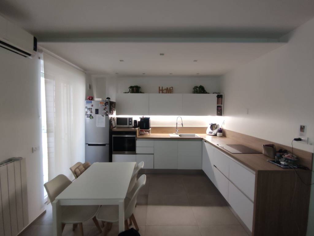 Casa indipendente a Noicattaro in Via Giuseppe Giusti, 18 - Foto 3