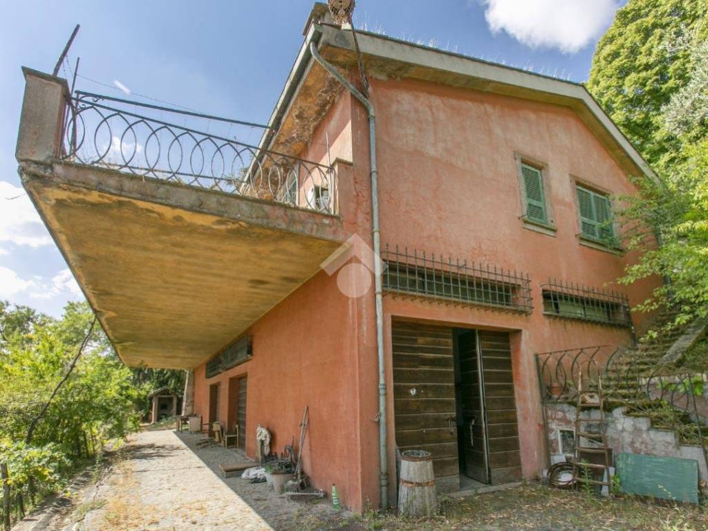 Villa a Fonte nuova in VIA SETTEMBRINI, 5 - Foto 2