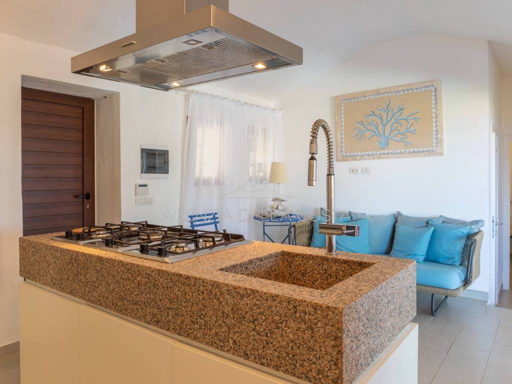 Appartamento a Arzachena in Via Tre Monti, 57 - Foto 5