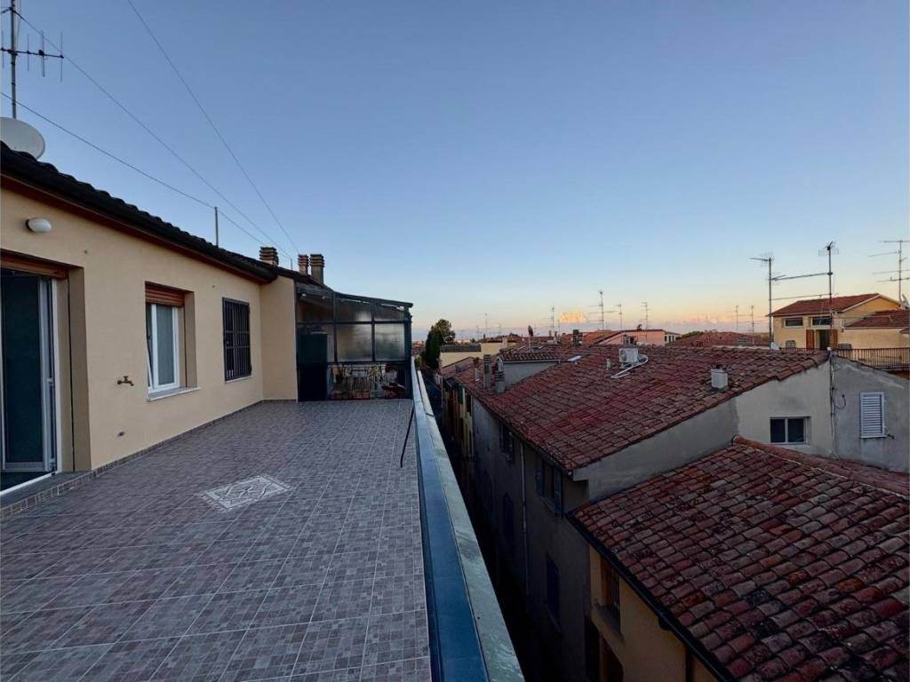 Appartamento a Castel san pietro terme in Via San Martino, 41 - Foto 2