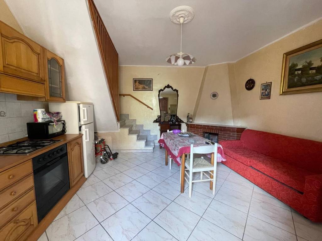 Appartamento a Montecorvino rovella in Corso Vittorio Emanuele - Foto 2