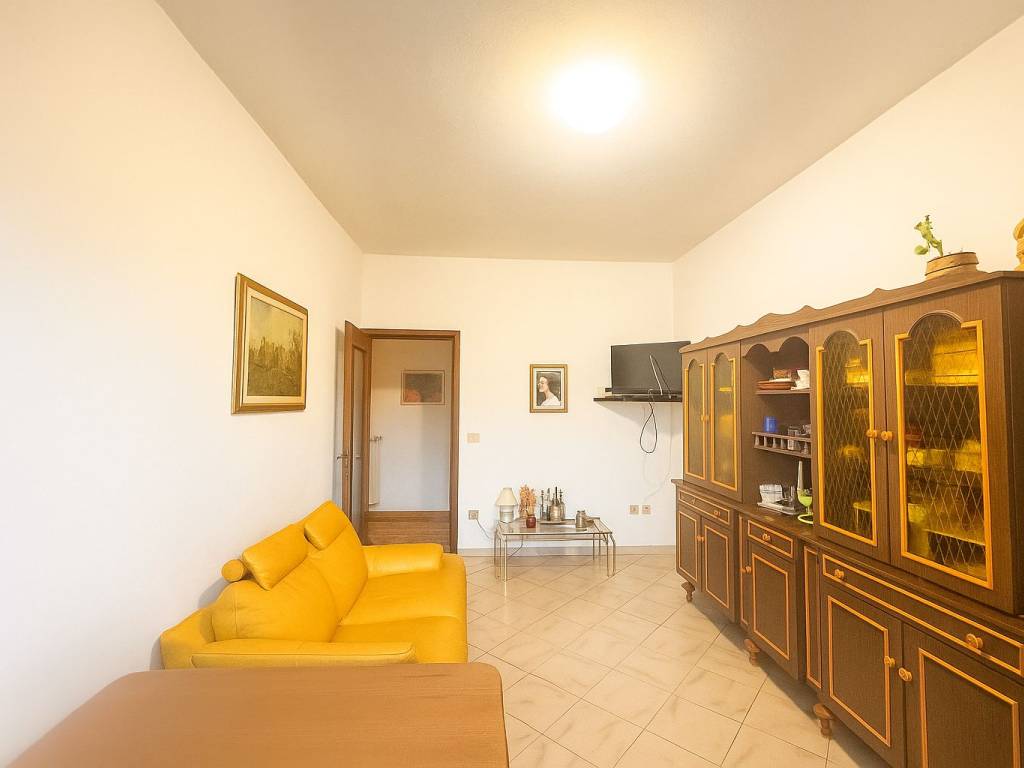 Appartamento a Pontedera in Via Fratelli Rosselli - Foto 3
