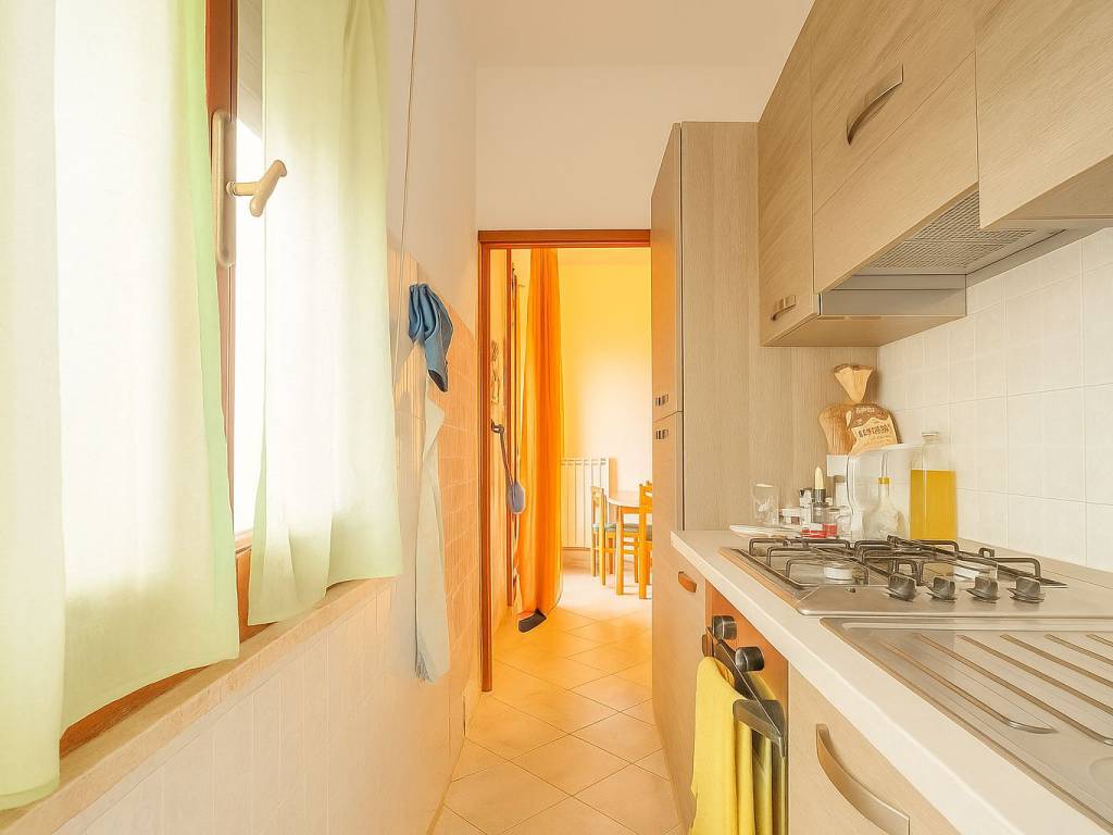 Appartamento a Pontedera in Via Fratelli Rosselli - Foto 5