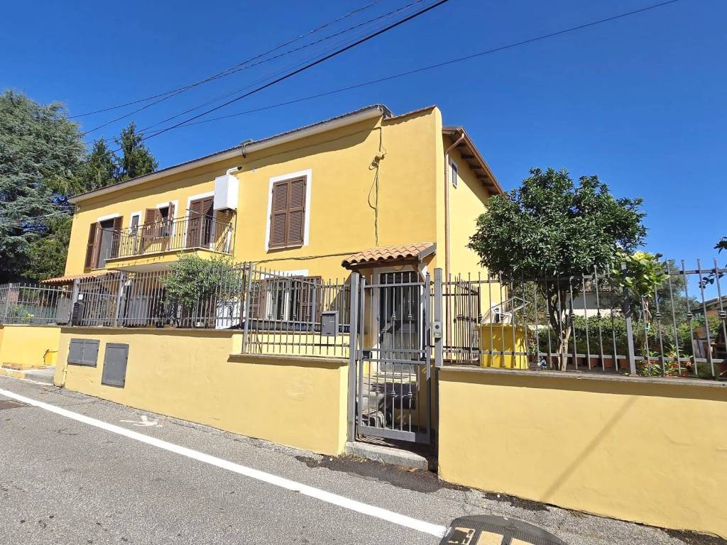 Appartamento a Labico in Via Leonardo da Vinci - Foto 2