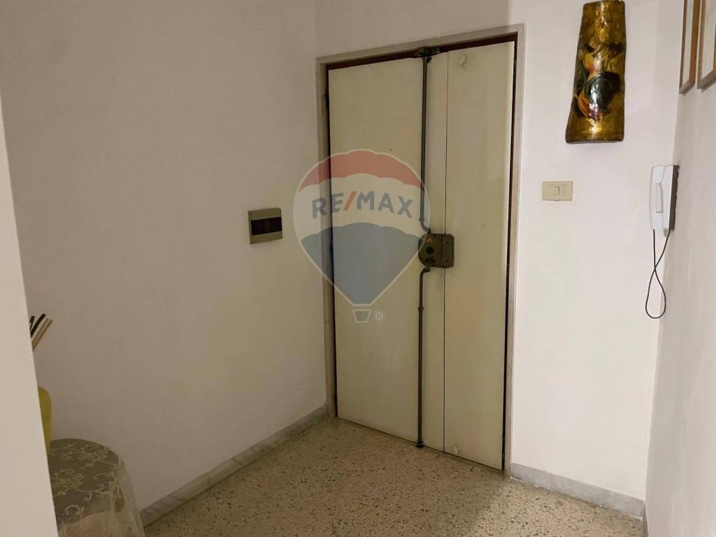 Appartamento a Trani in Via Cutinelli, 22 - Foto 2