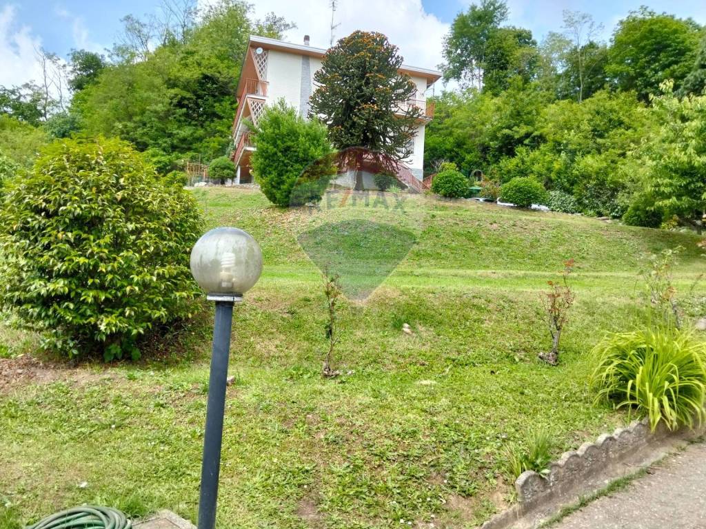 Villa a Sumirago in Via Arno, 48 - Foto 4