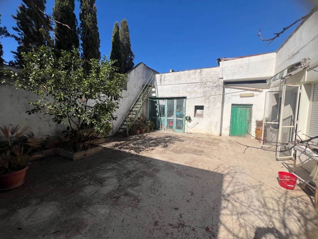 Villa a Manduria in Via Rodolfo Morandi, 8 - Foto 2
