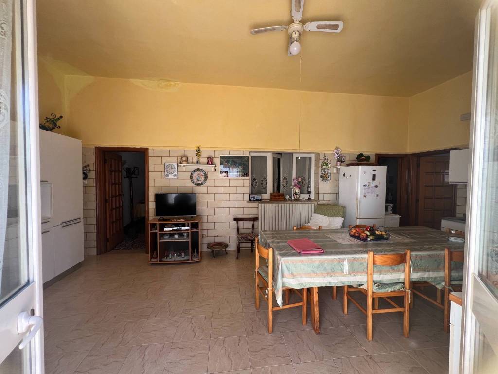 Villa a Manduria in Via Rodolfo Morandi, 8 - Foto 4