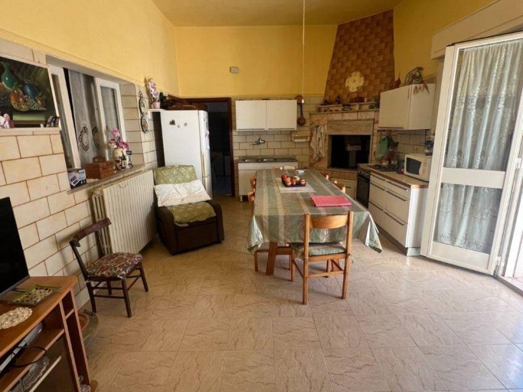 Villa a Manduria in Via Rodolfo Morandi, 8 - Foto 5