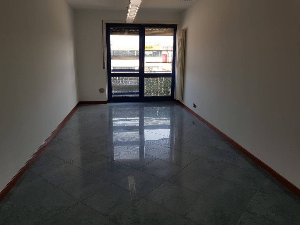 Immobile a Villafranca di verona in Via Portogallo, 11 - Foto 3