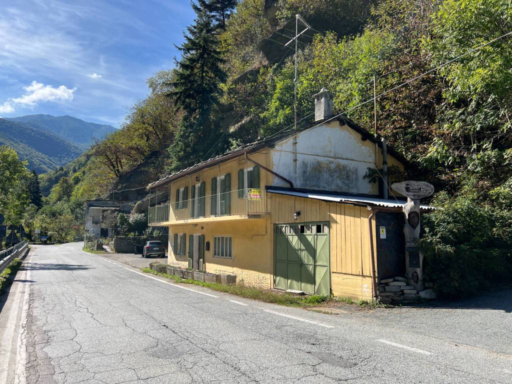 Casa indipendente a Luserna san giovanni in Via Cave, 126 - Foto 2