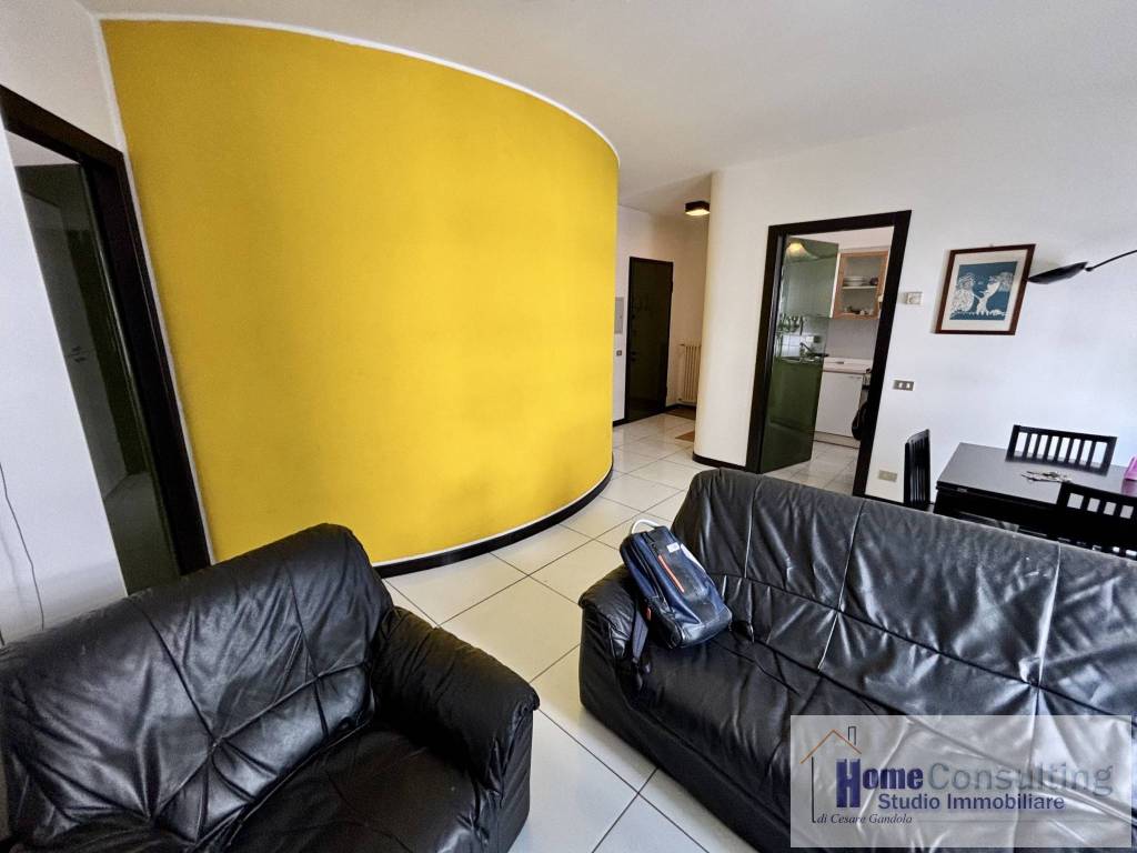 Appartamento a Como in Via Giocondo Albertolli, 5 - Foto 2