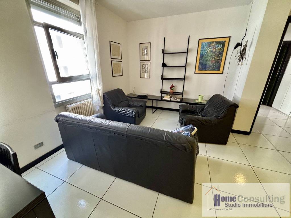 Appartamento a Como in Via Giocondo Albertolli, 5 - Foto 3