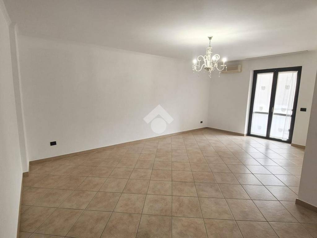 Appartamento a Barletta in Via Arrigo Boito - Foto 3