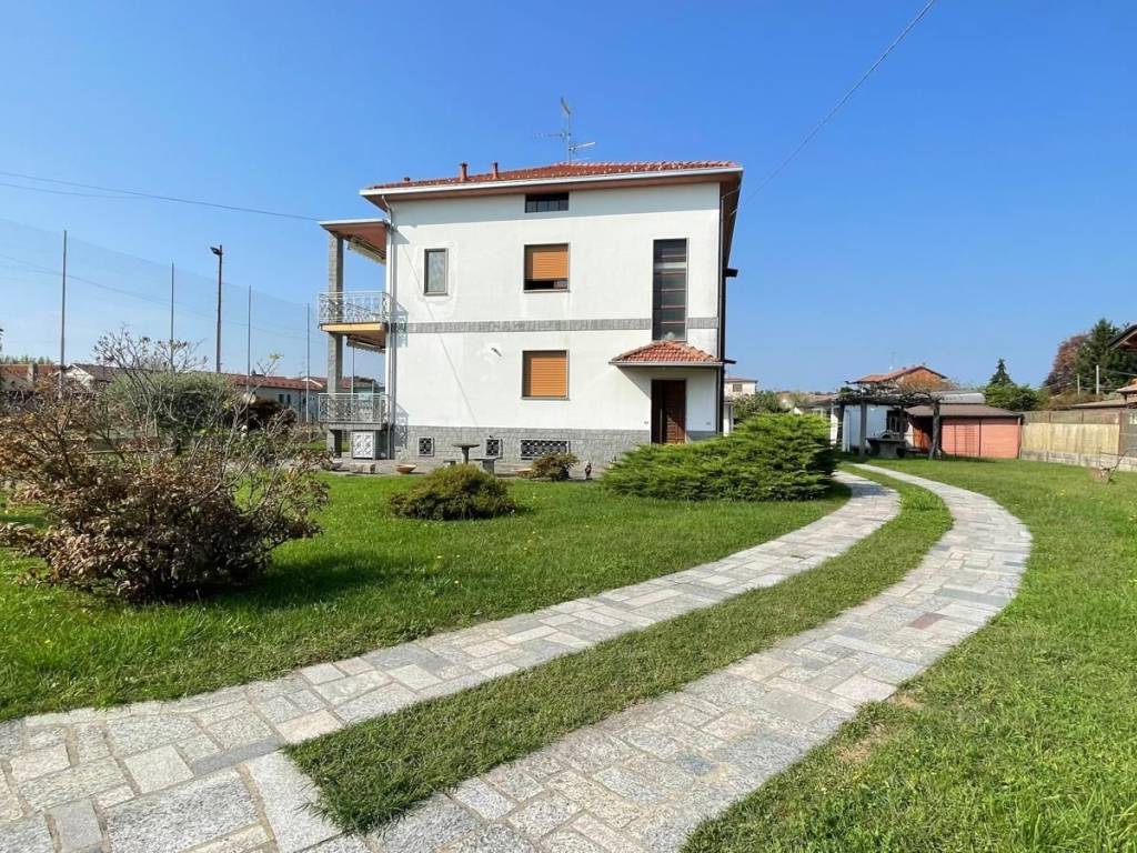 Villa a Bellinzago novarese - Foto 2
