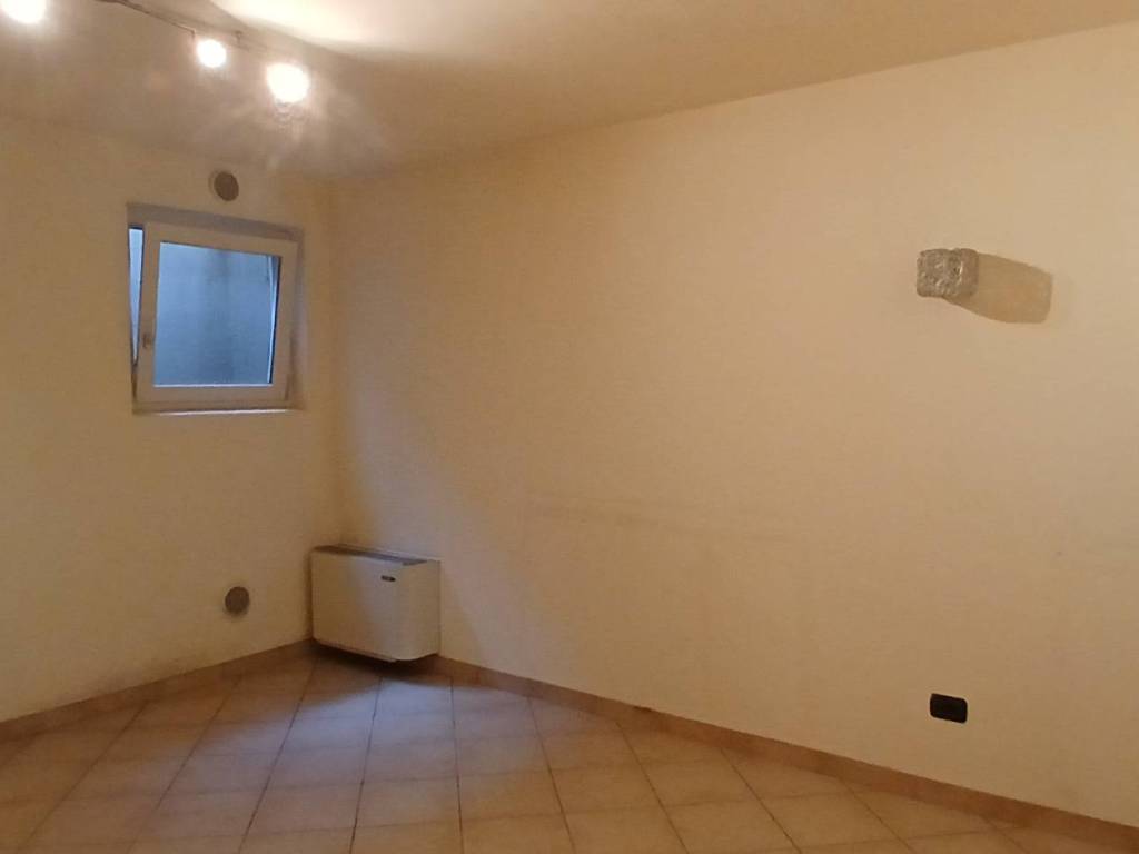 Appartamento a Pastrengo in Via Mantovana - Foto 3