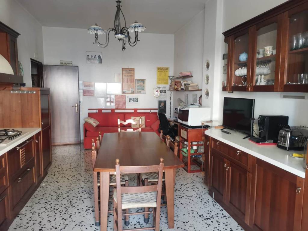 Appartamento a Salerno in Via Fratelli Palumbo, 14 - Foto 5
