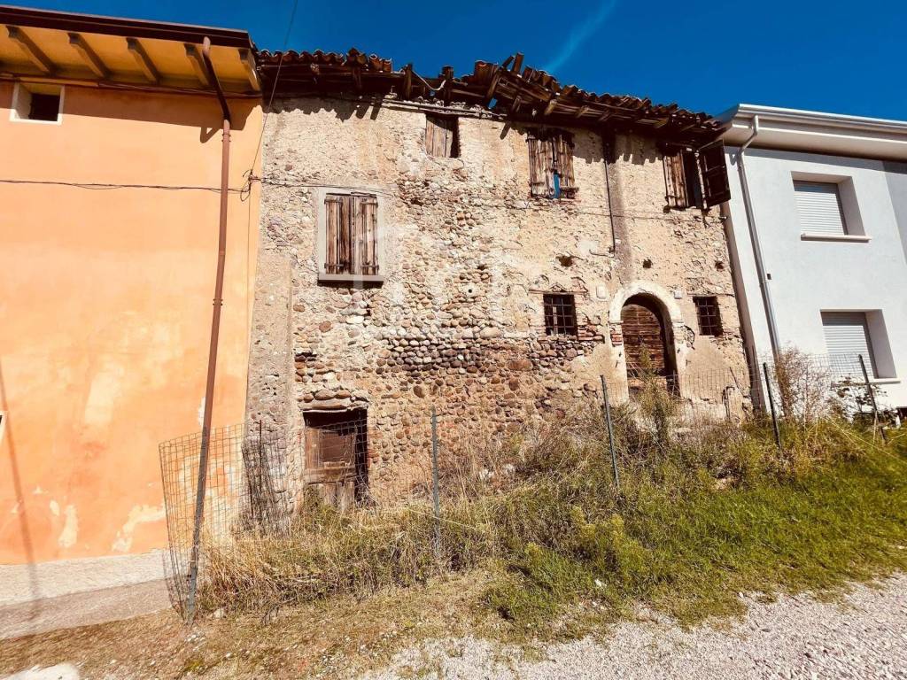 Rustico / casale a Volta mantovana in Via colombara, 30 - Foto 2