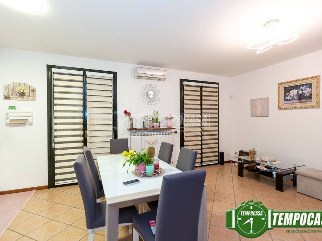 Appartamento a Castegnato in Via Guglielmo Marconi 17 - Foto 2