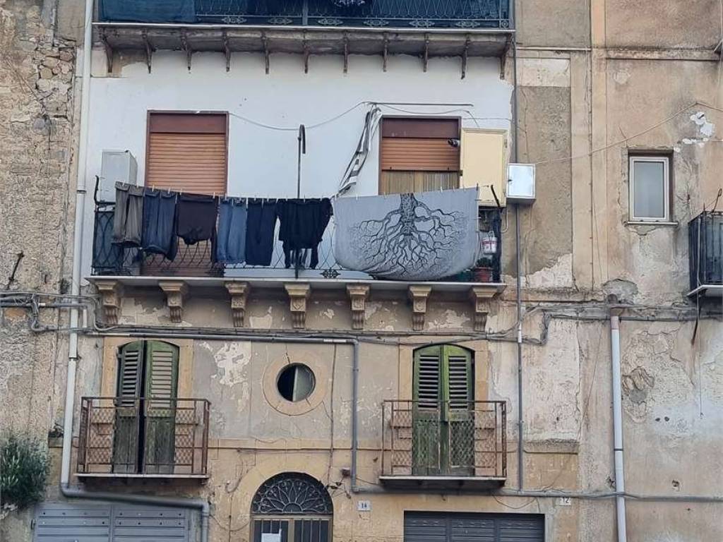 Appartamento a Caltanissetta in Piazza San Domenico, 12 - Foto 5